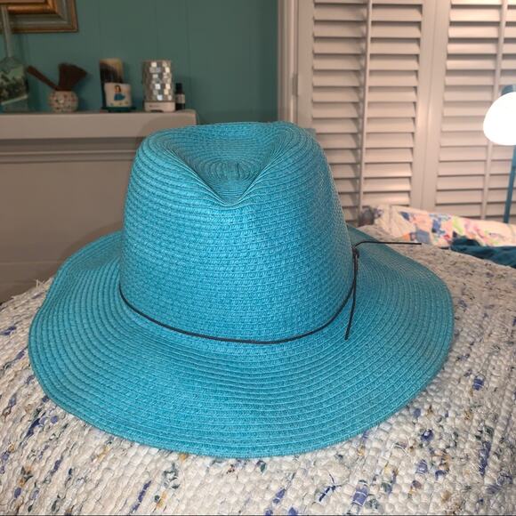 NWT PETER GRIMM TURQUOISE STRAW HAT - Picture 1 of 7